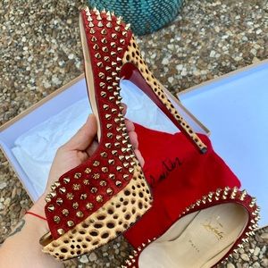 Christian Louboutin Lady Peep Spikes 150